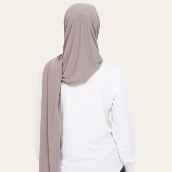 Sandy Lycra Jersey Hijab 3
