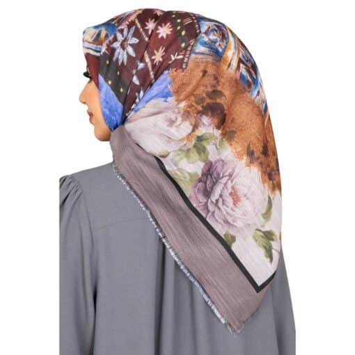 Quadratischer Hijab 15