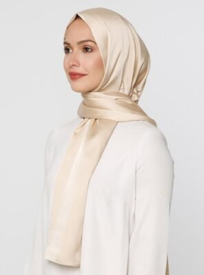 hijab en satin