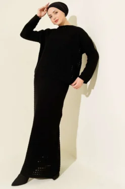 Lace Skirt Knit Two-Piece Set Black