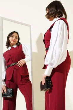 Alternative view of Cross Button Belted Vest Set Burgundy
