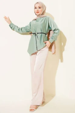 Alternative Ansicht von Asymmetrical Satin Tunic