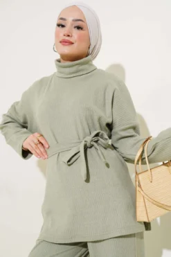 Fisherman Neck Ribbed Belted Two-Piece Set wholesale clothing set view 2 - Hicabistan Turkey factory