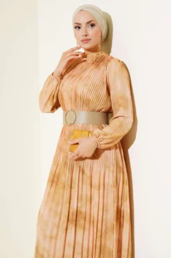 Vista alternativa di Batik Pattern Pleated Chiffon Dress