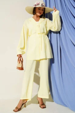 Baby Collar Tie Waist Two-Piece Set Yellow