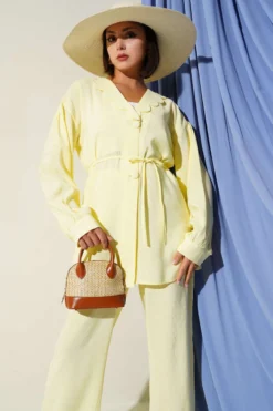 Alternative view of Baby Collar Tie Waist Two-Piece Set Yellow