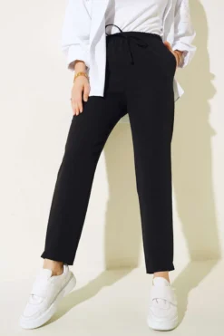 Elastic Waist Drawstring Pocket Pants Black