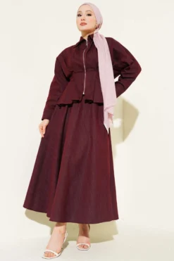 Denim Two-Piece Set with Belt and Zipper Skirt Burgundy all'ingrosso clothing set view 2 - Hicabistan fabbrica Turchia