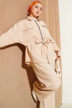 Alternative view of Belted Double-Pocket Two-Piece Set Beige
