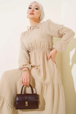 Alternative Ansicht von Waist Elastic Tiered Dress Beige