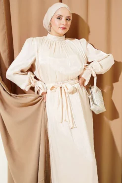 Alternative view of Ankle Elastic Skirt Evening Dress Set Beige