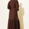 Buttoned Flared Belted Dress Brown Großhandel dress view 3 - Hicabistan Türkei Fabrik