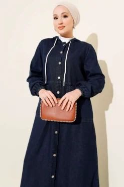 Hooded Denim Dress with Metal Buttons Navy Blue Großhandel dress view 2 - Hicabistan Türkei Fabrik