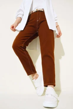 Alternative view of Straight Boyfriend Open Denim Pants Brown