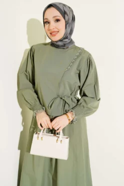 Lace Detailed Poplin Dress Khaki en gros dress view 2 - Hicabistan usine Turquie