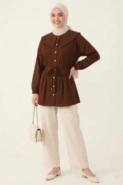 Vista alternativa di Nautical Collar Ribbed Tunic Brown