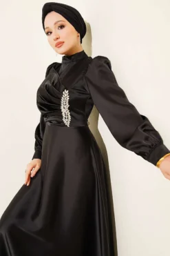 Vue alternative de Draped Beaded Satin Evening Dress Black