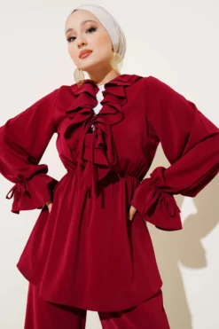 Alternative view of Ruffled Detail Elastic Waist Two-Piece Set Burgundy