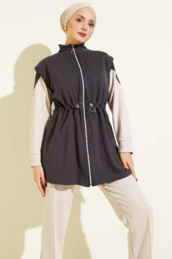 Alternative view of Zip-Up Vest Set