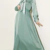 Satin Evening Dress with Scarf and Belt en gros dress view 2 - Hicabistan usine Turquie