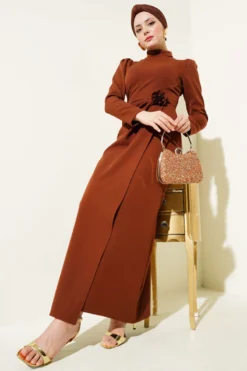 Dress with Rose Accessory and Pleats Brown