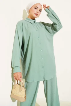 Alternative view of Shirt Collar Ruffled Two-Piece Set Mint