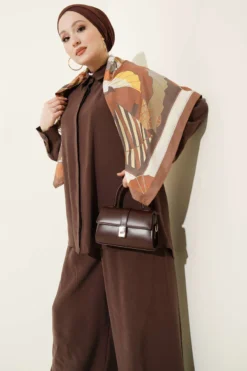Shirt Collar Scarf Detailed Two-Piece Set Brown all'ingrosso clothing set view 2 - Hicabistan fabbrica Turchia