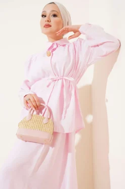 Alternative view of Hidden Button Belted Skirt Set Pink
