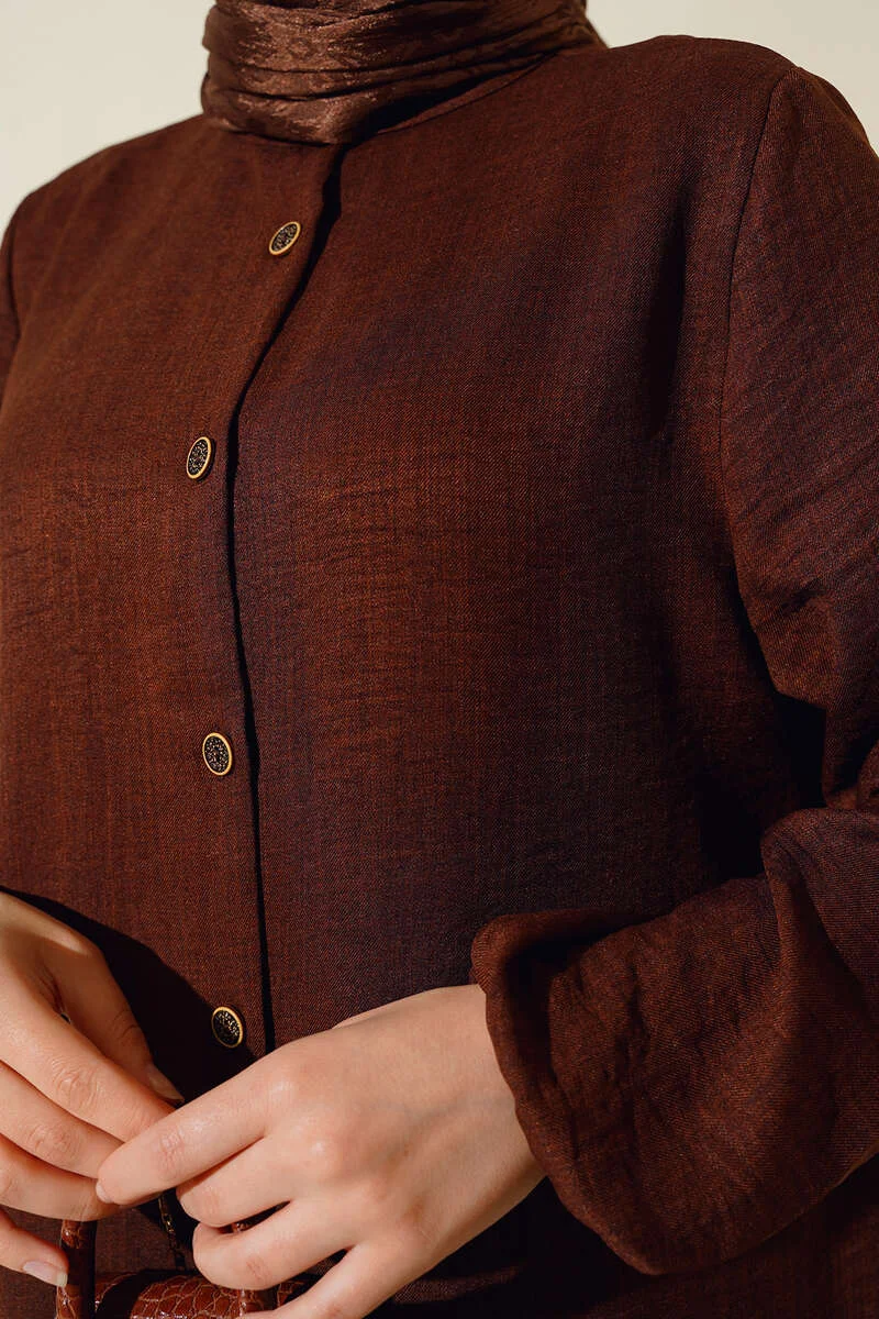 Buttoned Collar Two-Piece Set - Image 4