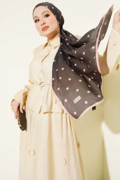 Alternative view of Floral Embellished Skirt Set Beige