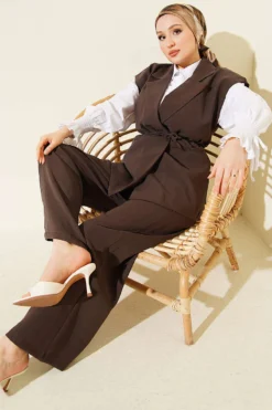 Belted Vest Set Brown