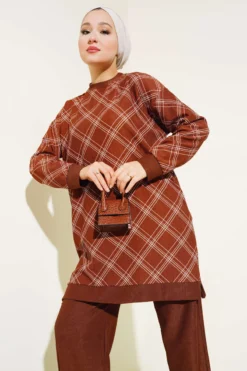 Striped Pattern Split Detail Two-Piece Set Brown al por mayor clothing set view 2 - Hicabistan fábrica Turquía