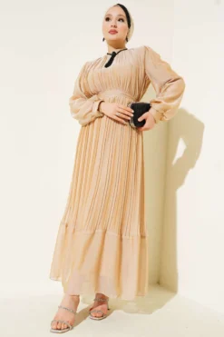 Alternative Ansicht von Frill Pleated Dress Camel