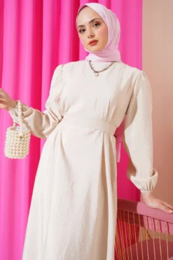 Alternative view of Wrinkled Texture Belted Dress Beige