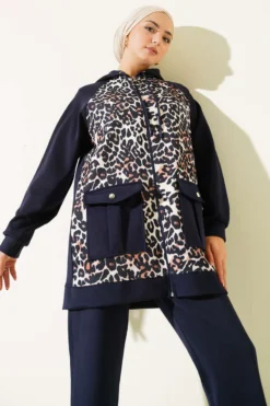 Alternative view of Hooded Pocket Leopard Print Scuba Two-Piece Set Navy Blue