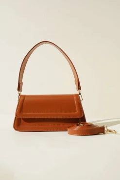 Alternative view of Magnetic Clutch Bag Tan