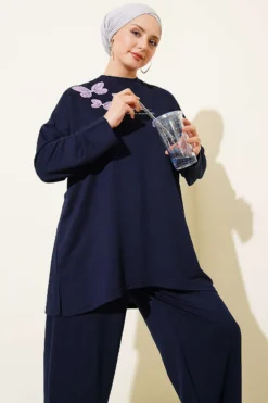Alternative view of Butterfly Embroidered Two-Piece Set Navy Blue