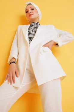 Vista alternativa di Linen Pants Jacket Set Ecru