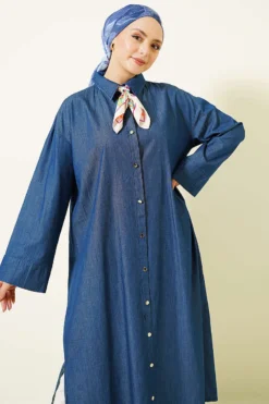 Alternative Ansicht von Oversized Long Denim Tunic with Metal Buttons