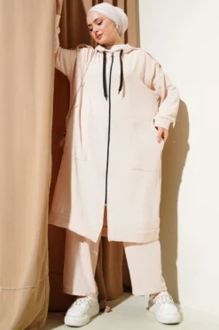 Long Cardigan with Shoulder Epaulettes and Ayrobin Two-Piece Set Beige بالجملة clothing set - Hicabistan مصنع تركيا