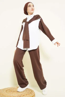 Alternative view of Shoulder Scarf Detailed Loya Two-Piece Set Brown