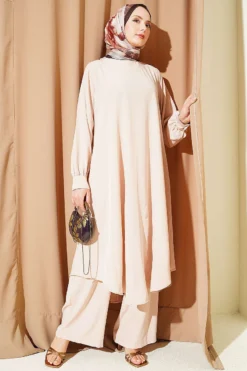 Oval Cut Long Tunic Two-Piece Set Beige