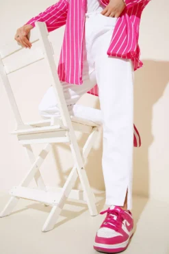 Mid Rise Slit Hem Jeans White