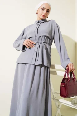 Alternative view of Detailed Piece Belted Skirt Ayrobin Set Grey