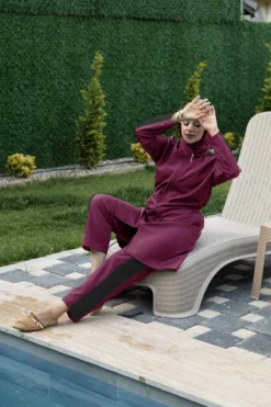 منظر بديل لـ Parachute Fabric Zippered Modest Swimsuit Fuchsia