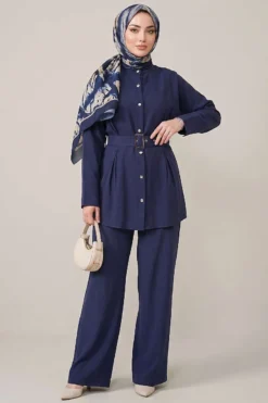 Alternative view of Belted Two-Piece Set with Detail Navy Blue
