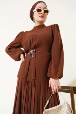 Alternative view of Pleated Skirt Tunic Set Brown