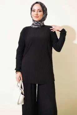 Alternative view of Pleated Sandy Two-Piece Set Black