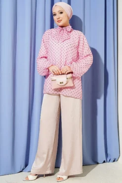 Alternative Ansicht von Polka Dot Tie Neck Chiffon Tunic Pink