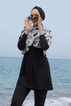 منظر بديل لـ Printed Modest Swimwear with Top Cover Black